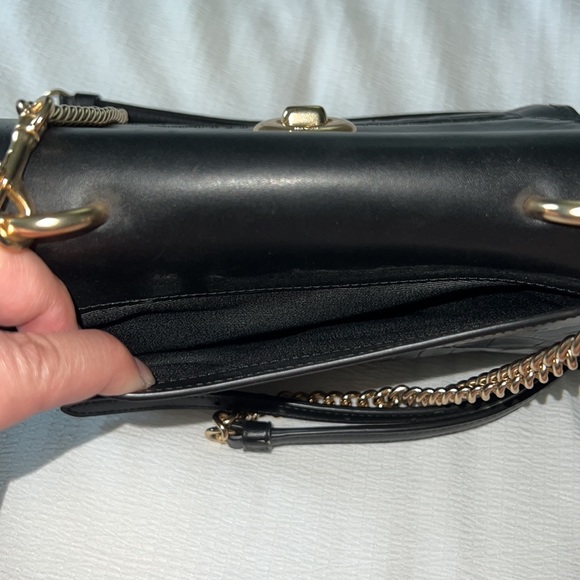 Crossbody Coach Purse - Picture 6 of 10